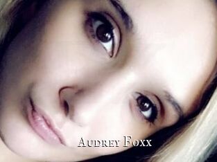 Audrey_Foxx
