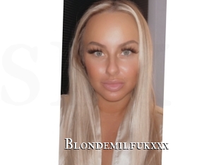 Blondemilfukxxx