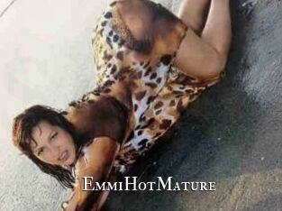 EmmiHotMature