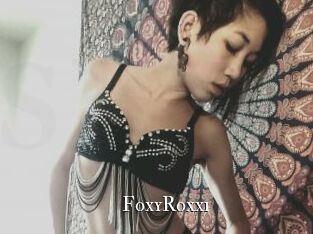 FoxyRoxxi