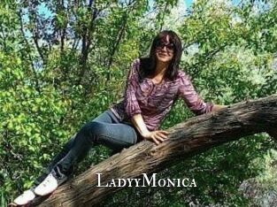 LadyyMonica