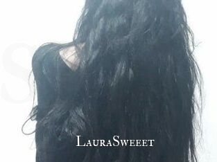 Laura_Sweeet