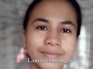 Larissaveronique