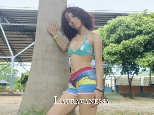 Lauravanessa