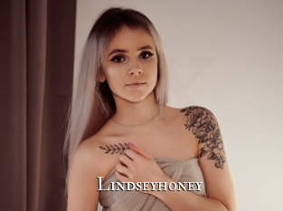 Lindseyhoney