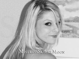 MistressSkylerMoon