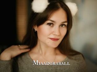 Miaadoraball