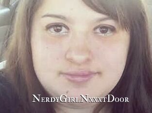NerdyGirlNxxxtDoor