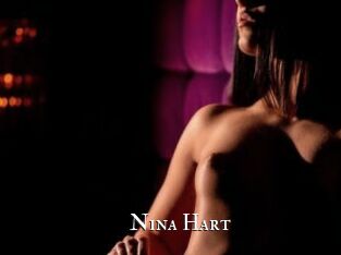 Nina_Hart