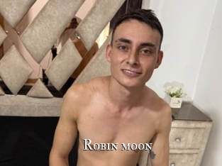 Robin_moon