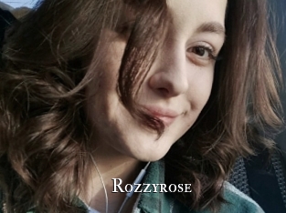 Rozzyrose