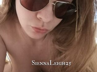 SiennaLeigh25