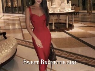 Sweet_Brunette_girl