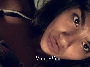 Vickey_Vee