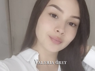 Valeria_grey